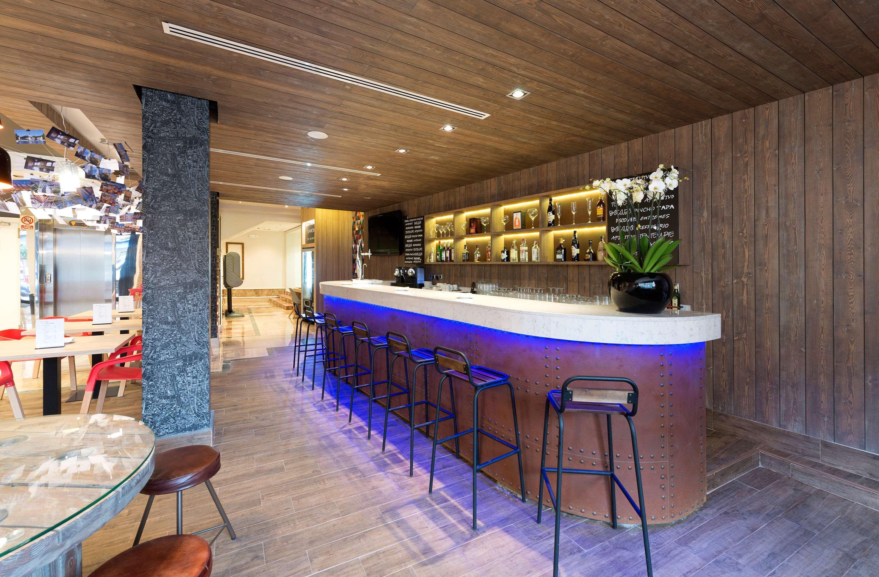 Hotel Madrid Leganes Affiliated By Melia Екстериор снимка
