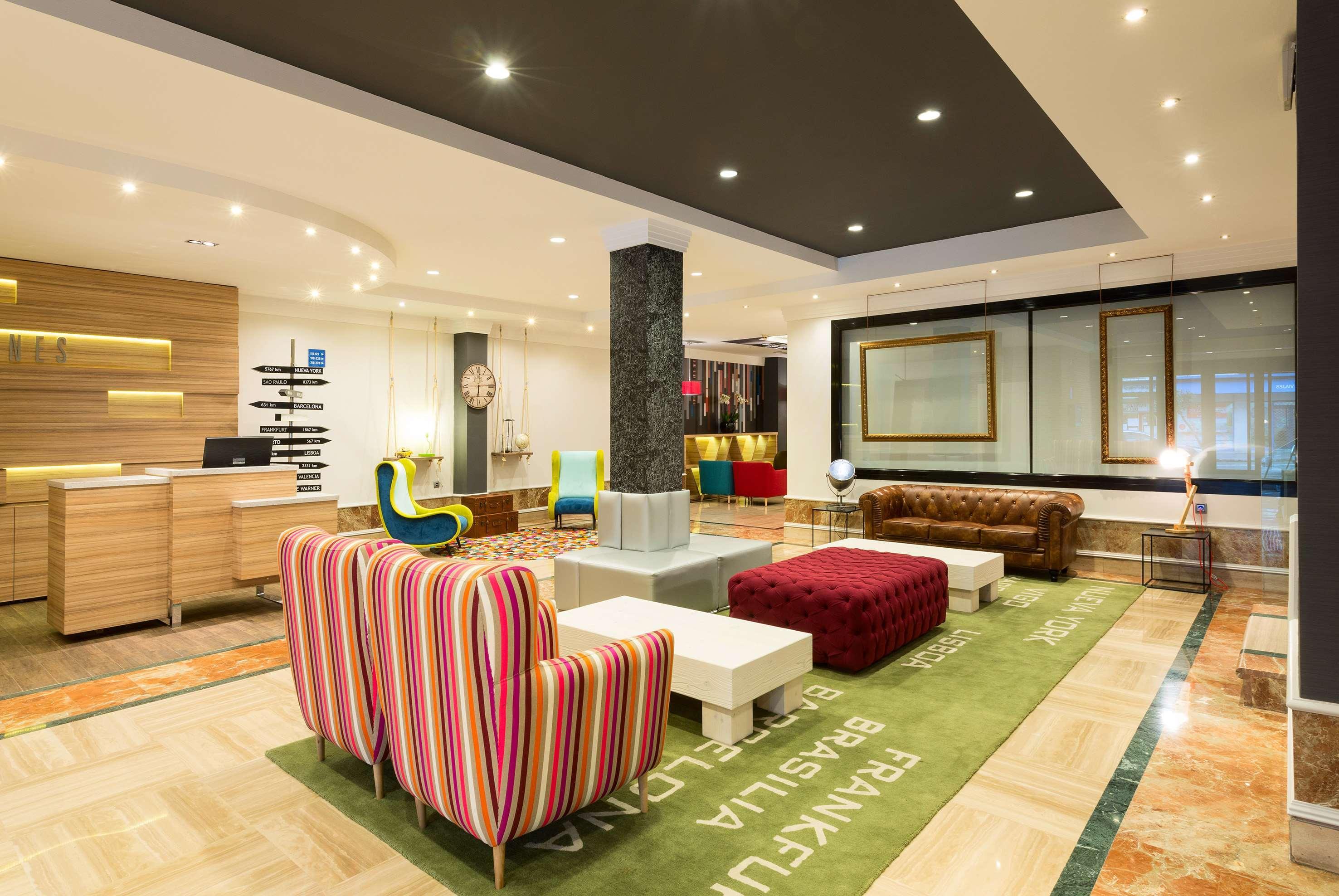 Hotel Madrid Leganes Affiliated By Melia Екстериор снимка