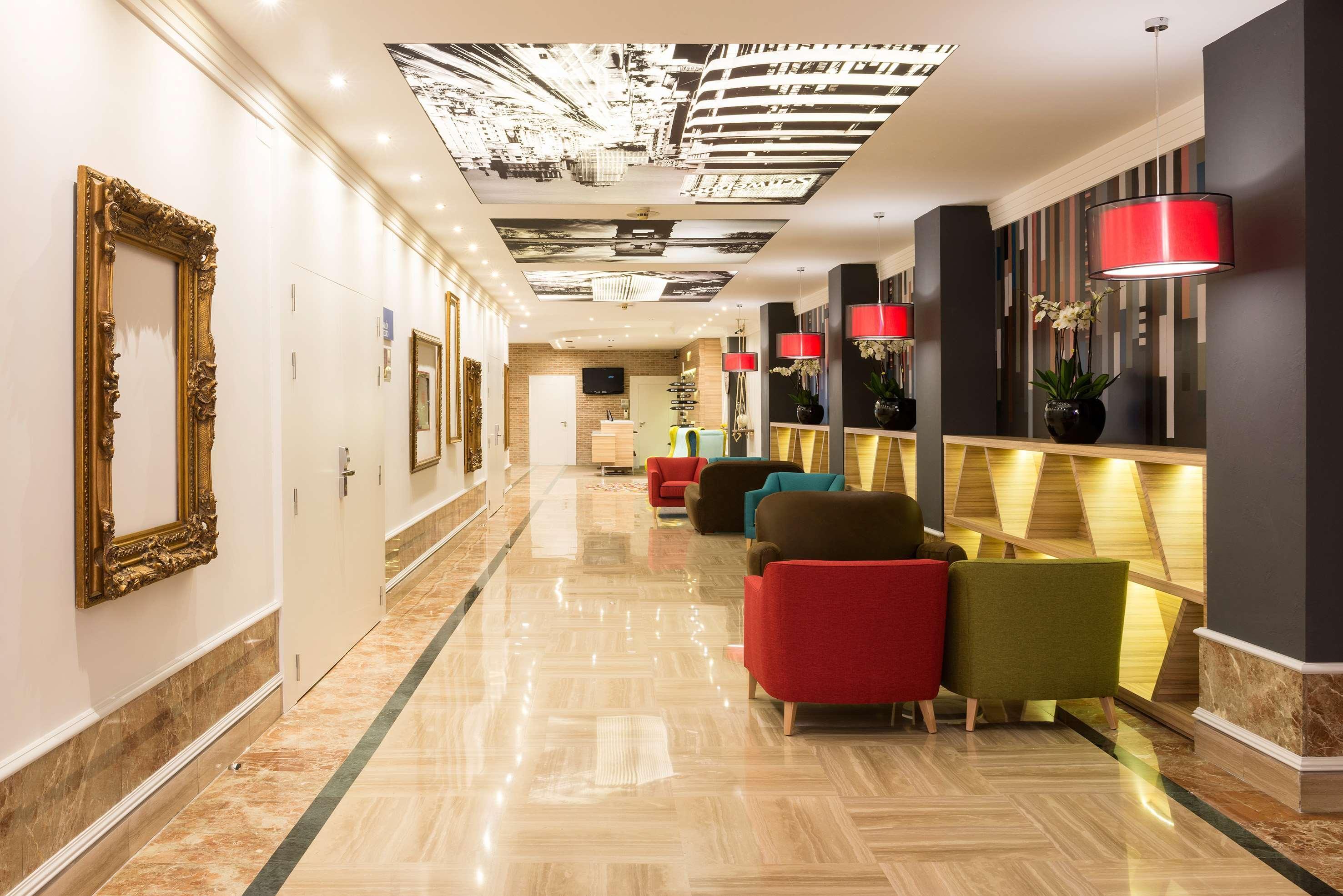 Hotel Madrid Leganes Affiliated By Melia Екстериор снимка