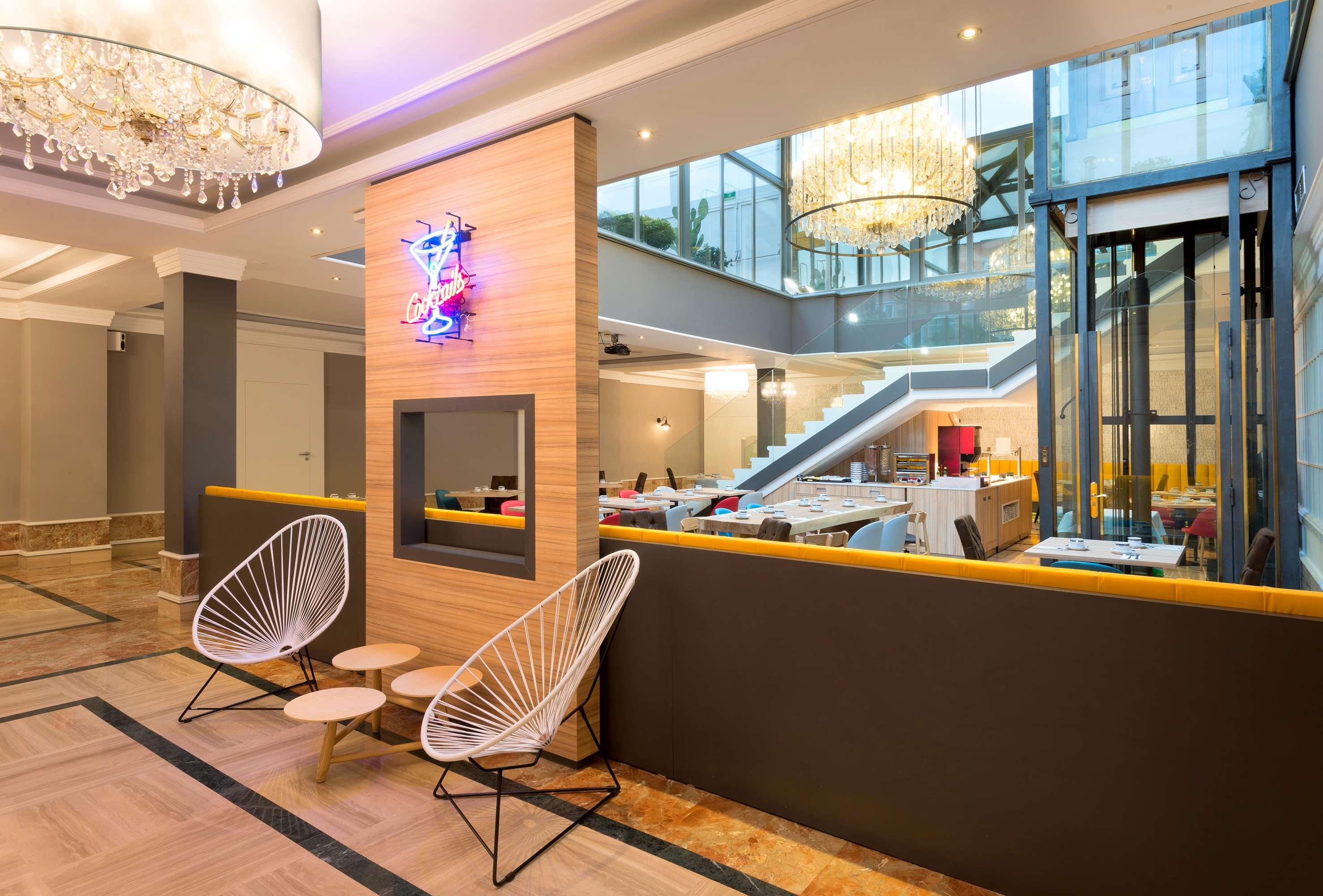 Hotel Madrid Leganes Affiliated By Melia Екстериор снимка