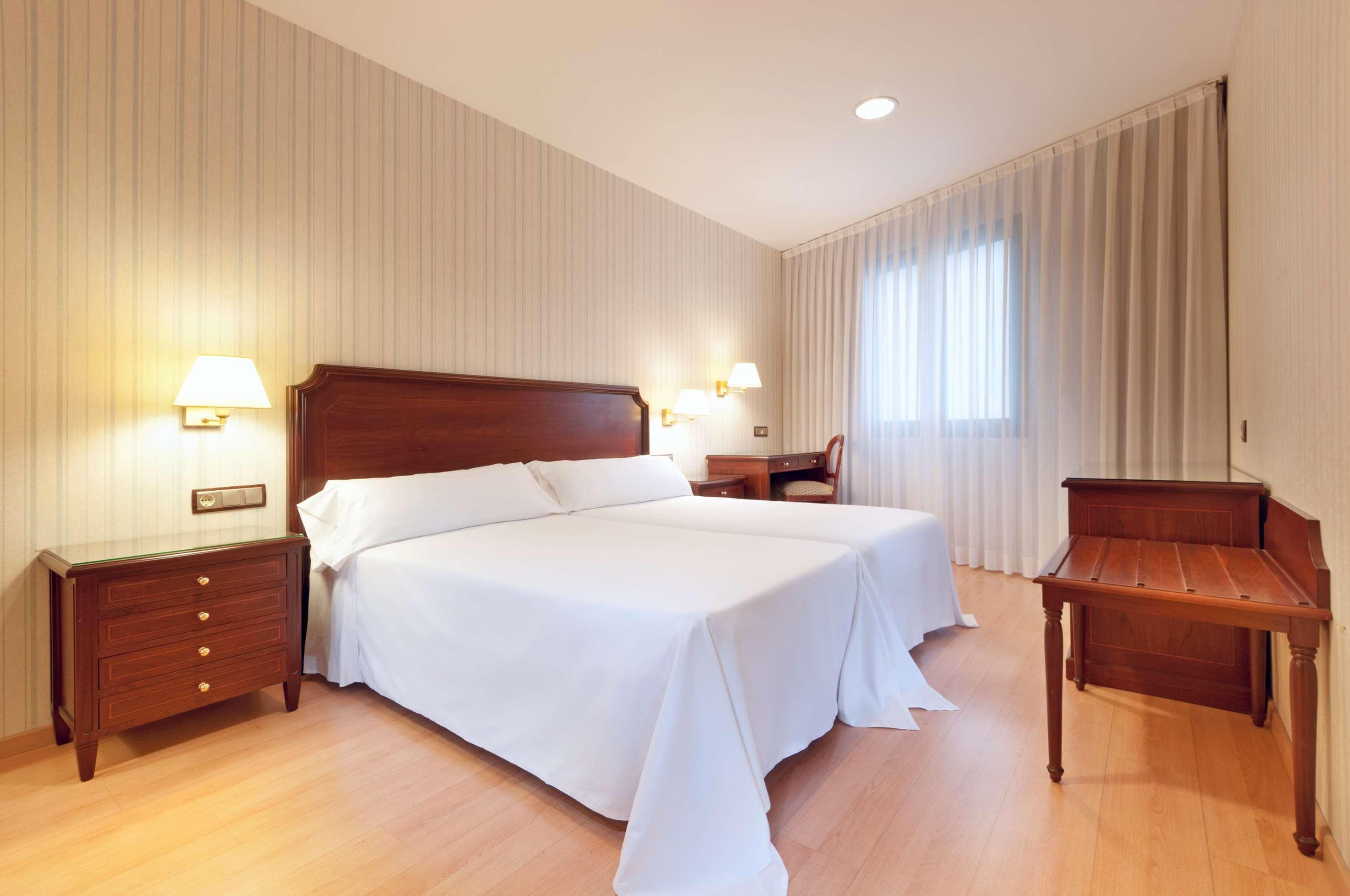 Hotel Madrid Leganes Affiliated By Melia Стая снимка